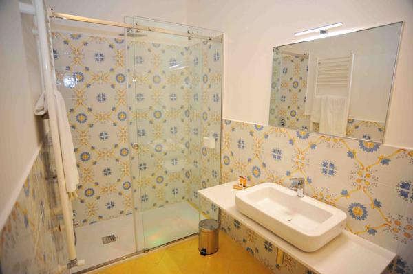 Zimmer im zweiten Stock – 15